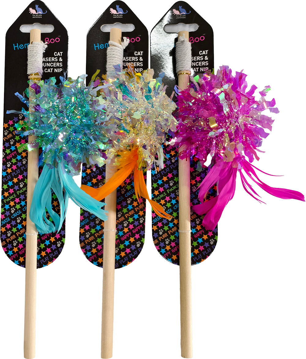 Hem and Boo Crinkle Ball With Rattle Teaser
