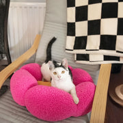 Rosewood 40 Winks Cosy Flower Cat Bed | Plush Petal Edition